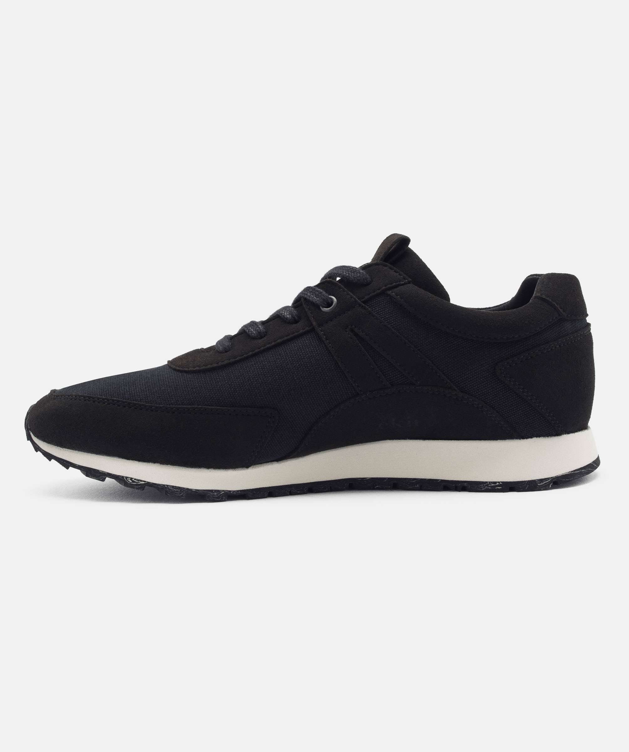 Low Seed Runner Vegan Sneakers Black Size 37, 41