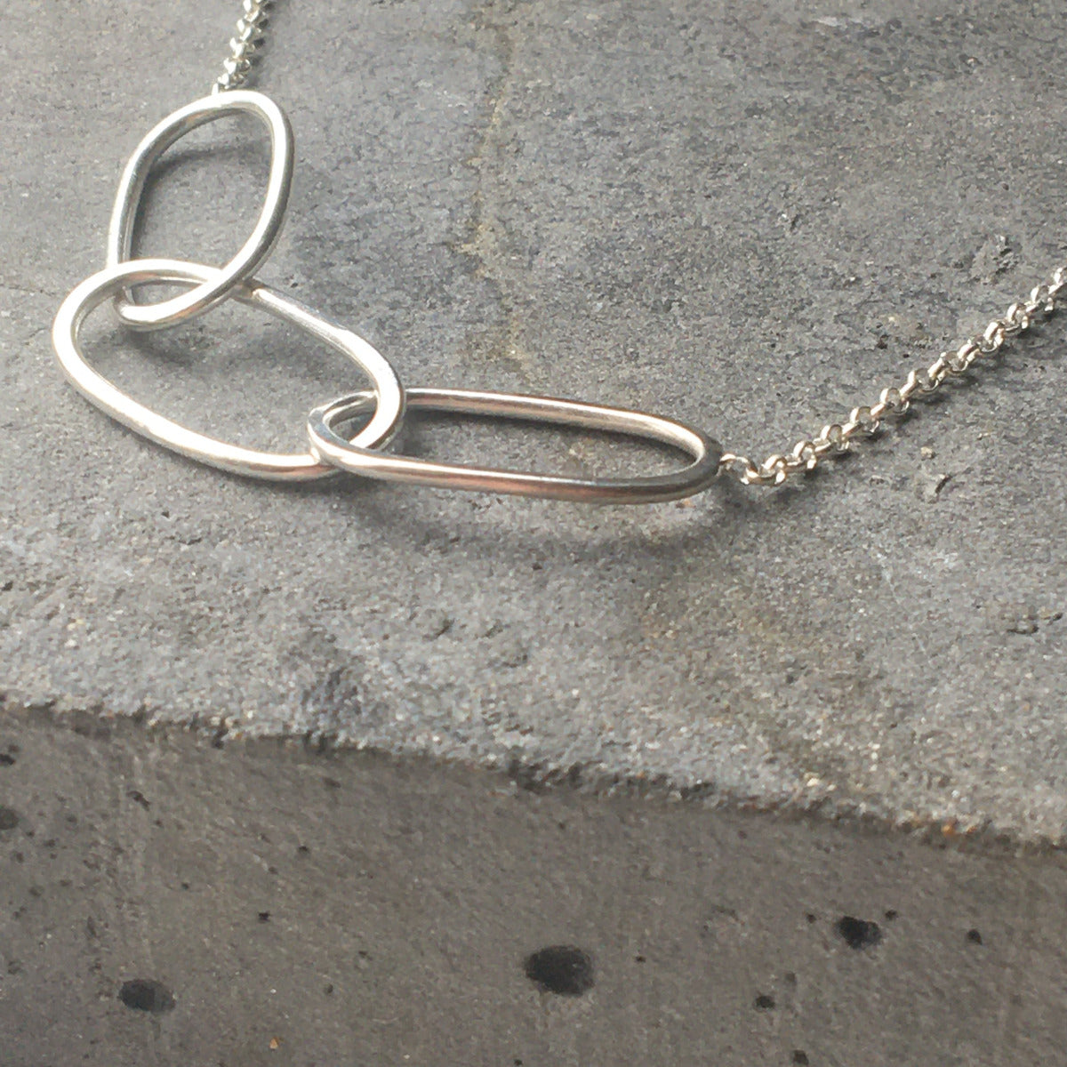 Soikea Kolme Necklace Silver