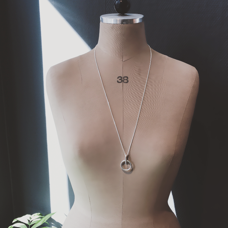 Kiivas Unisex Necklace Silver or Bronze