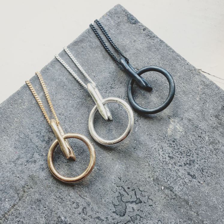 Kiivas Unisex Necklace Silver or Bronze